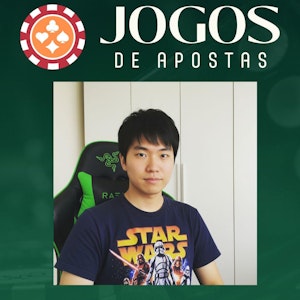 Gabriel Takeo com fundo verde e logo